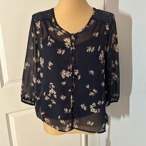 Liz Claiborne NWT Navy Blue Button Down Floral Blouse